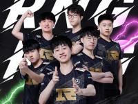 南宫28- 巴黎圣日耳曼 教练 