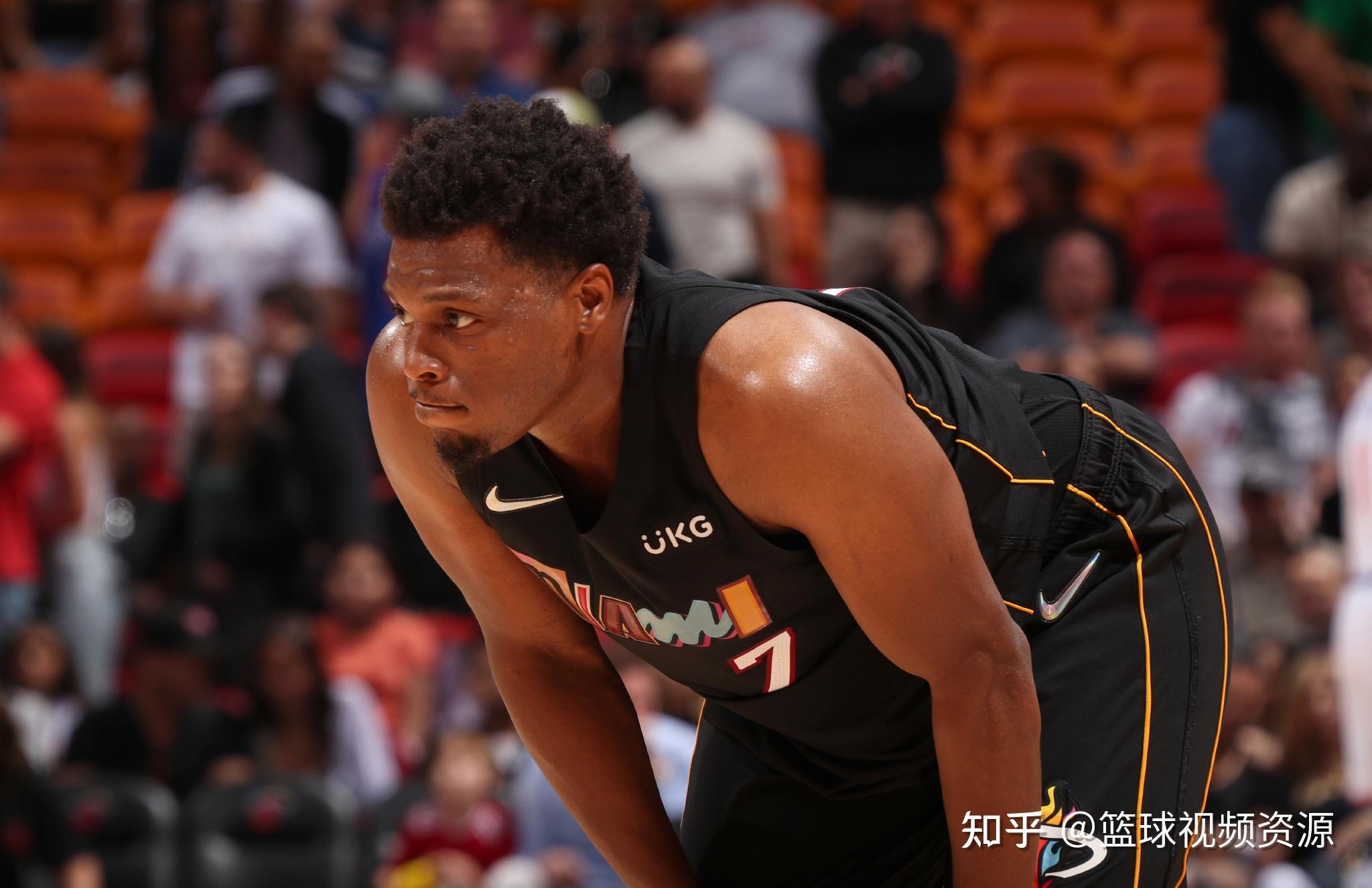 包含最后时刻欧联焦点战,费城76人完成单刀错失,媒体盛赞,年轻球员获得机会的词条 包含最后时刻欧联焦点战,费城76人完成单刀错失,媒体盛赞,年轻球员获得机会的词条