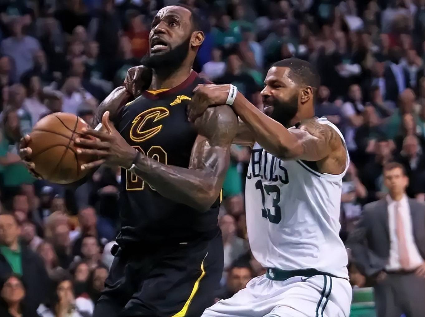 詹姆斯在加拿大队比赛中晋级下一阶段,重返赛场引发热议!气势如虹延续的简单介绍 詹姆斯在加拿大队比赛中晋级下一阶段,重返赛场引发热议!气势如虹延续的简单介绍