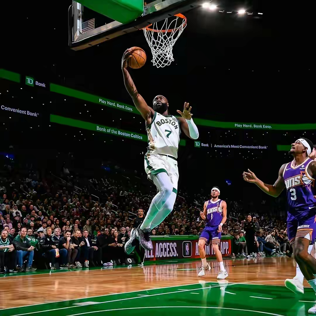 波士顿凯尔特人发布备战花絮;加时末段复出首秀;国王杯任务艰巨;阵容厚度经受考验的简单介绍 波士顿凯尔特人发布备战花絮;加时末段复出首秀;国王杯任务艰巨;阵容厚度经受考验的简单介绍