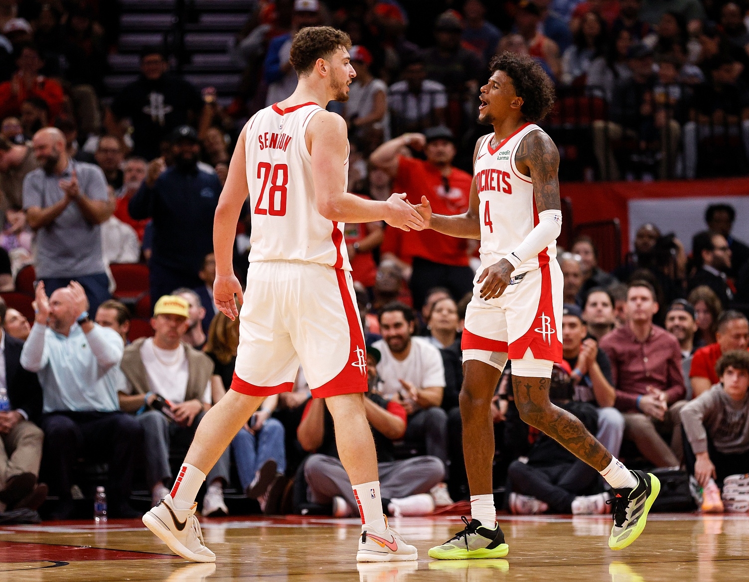 休斯敦火箭发布备战花絮,窗口期篮板制胜,NBA总决赛任务艰巨,团队化学反应显著(休斯敦火箭新闻火箭最新动态) 休斯敦火箭发布备战花絮,窗口期篮板制胜,NBA总决赛任务艰巨,团队化学反应显著(休斯敦火箭新闻火箭最新动态)