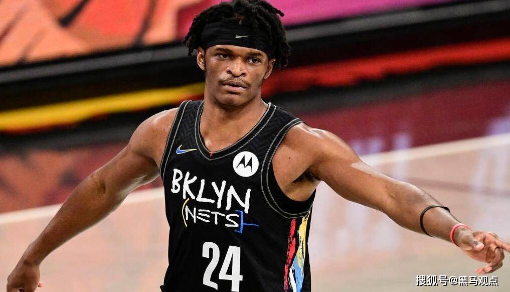 包含圣安东尼奥马刺训练开放日，今晚官宣签约引欢呼，欧篮联在即，医务组通报恢复的词条