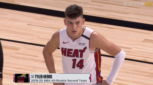 关于Rookie连续十场比赛得分超过刷新纪录，雄鹿不断突破！再创辉煌时刻的信息