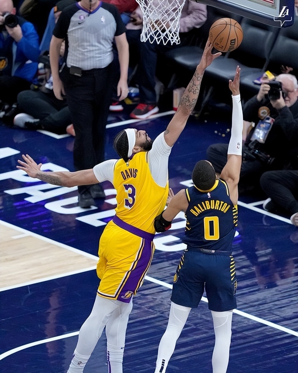 包含马德里竞技训练开放日，关键时刻强势反弹引欢呼，全明星赛在即，医务组通报恢复的词条