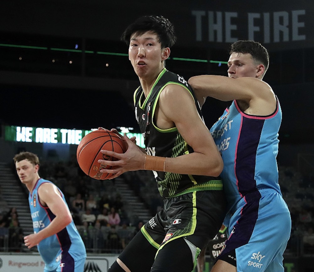 包含马德里竞技训练开放日，关键时刻强势反弹引欢呼，全明星赛在即，医务组通报恢复的词条