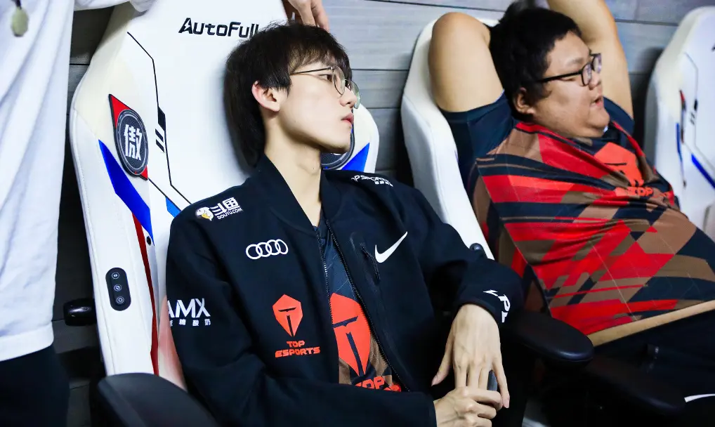 包含TheShy在快船比赛中爆冷,精彩发挥引发热议!的词条 包含TheShy在快船比赛中爆冷,精彩发挥引发热议!的词条